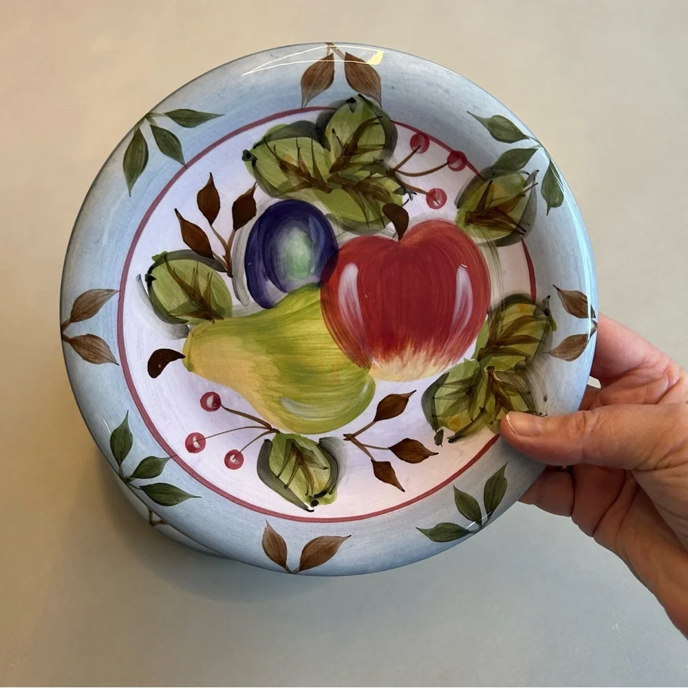 Heritage Mint Ltd. 2 Black Forest Fruits 8” Hand Painted Dessert or Salad Plates - Picture 4 of 7